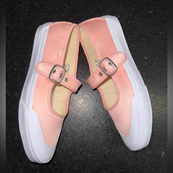 NEW VANS Ballet Pink Satin Mary Jane Sneakers With Buckle SZ 9 - Picture 6 of 11
